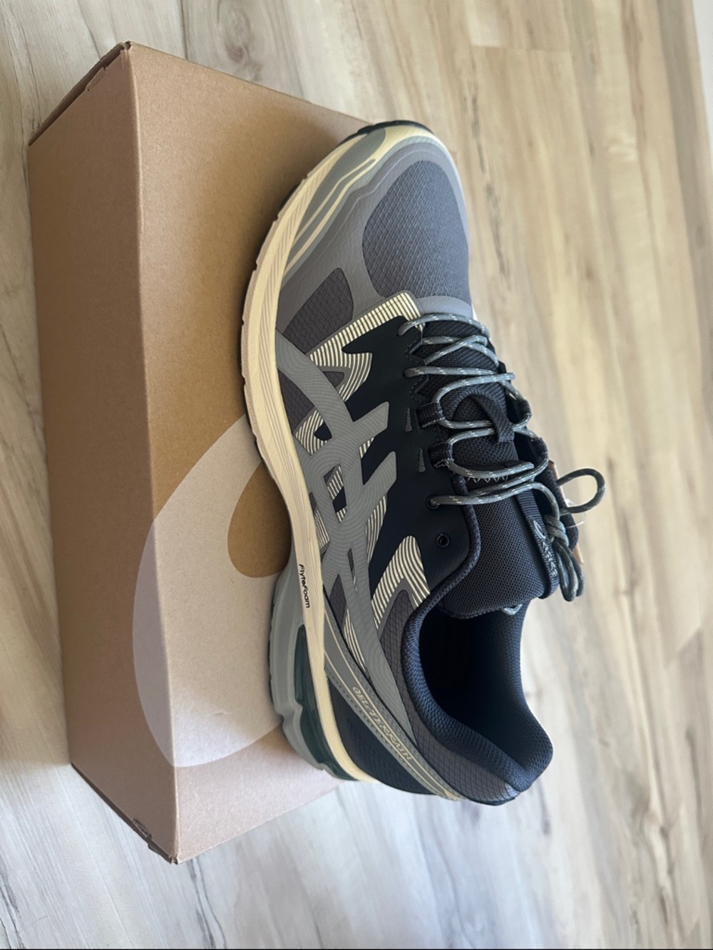 Asics Men's Dark Gray and Light Gray Athletic Running Shoes